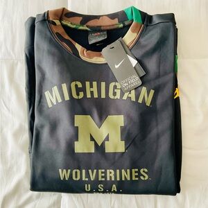 Nike Michigan Wolverines Black and Gold Sweatshirt